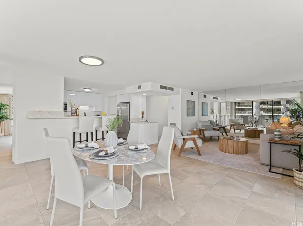 1910 Ala Moana Blvd APT 16A, Honolulu, HI 96815