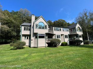 352 Hollow Rd #10, East Stroudsburg, PA 18302