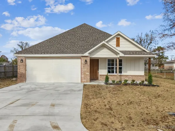 308 E Fry Ct, Fry, OK 74017