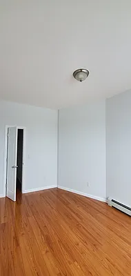 Rented by New York Casas Ltd. | media 3