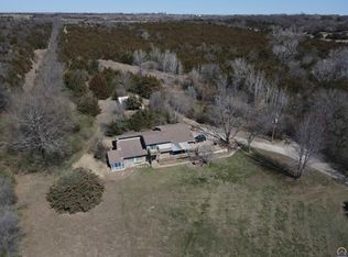 2220 NW 62nd St, Topeka, KS 66618
