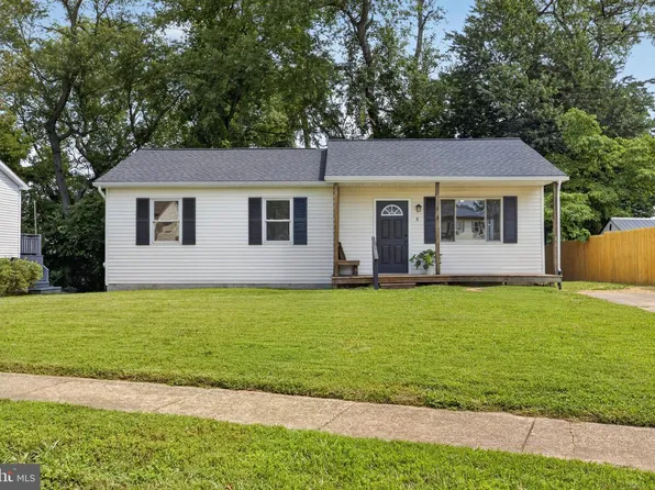 5 Dorsey Ln, Bear, DE 19701