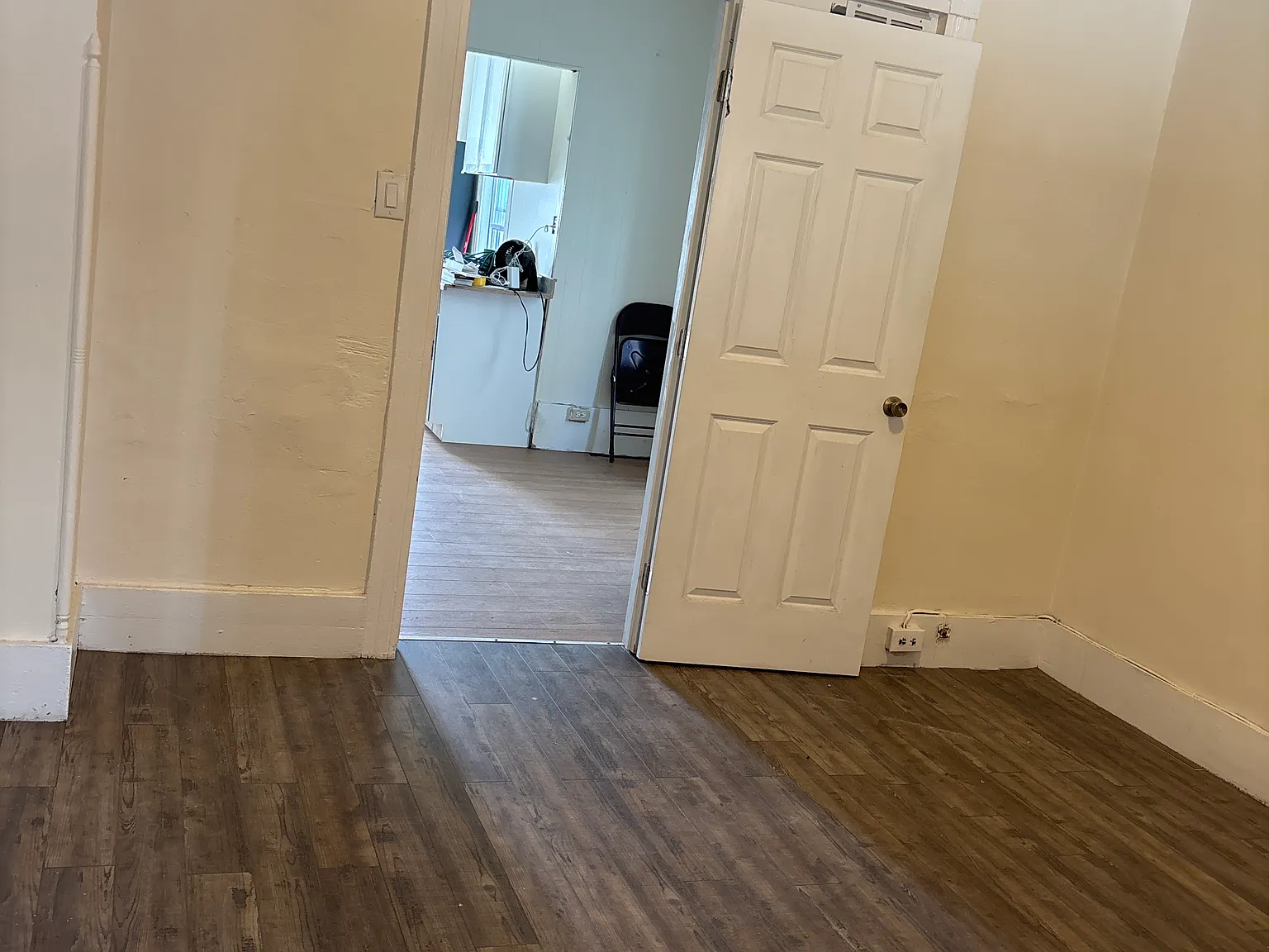 3 bed, 800 sqft, $1,800 — Photo 3