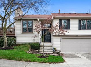 9507 Bay Vista West Dr, Indianapolis, IN 46250