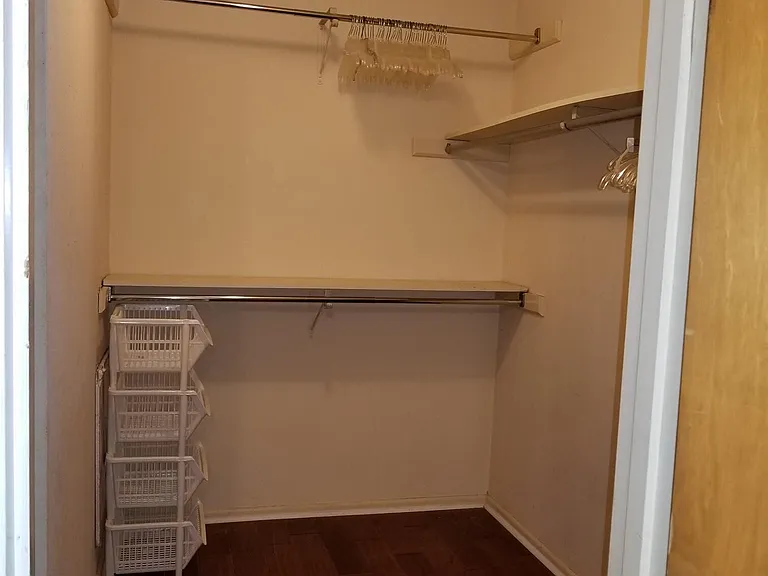 5310 King George Dr — Photo 5