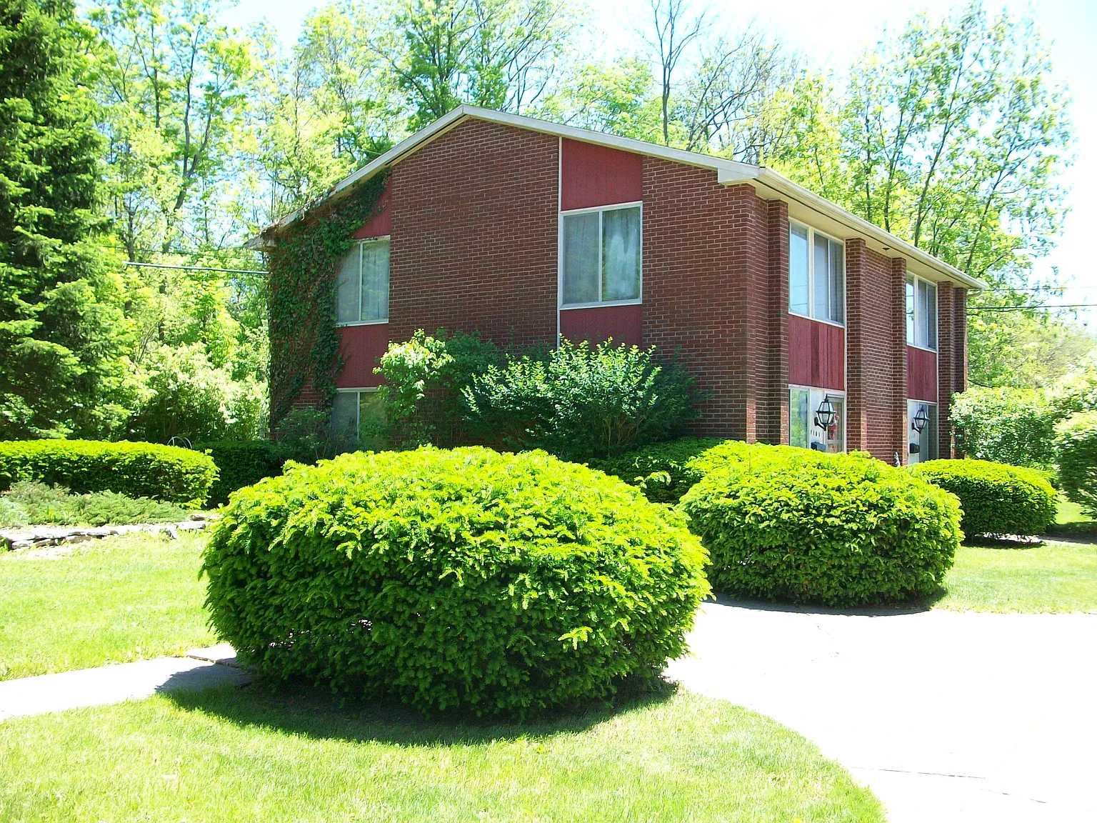 Earlham View Townhouses — Photo 4