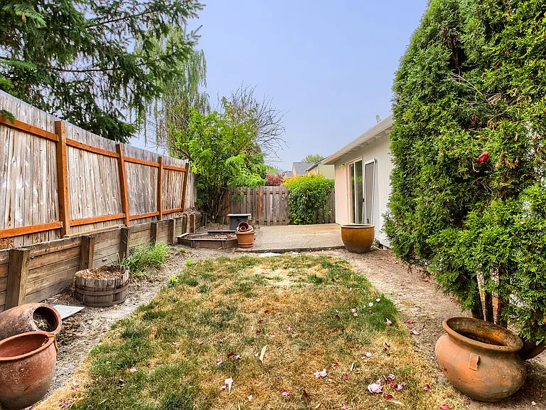 13189 SW 154th Ave — Photo 27