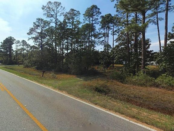 3rd image of 6040 E Bay Blvd