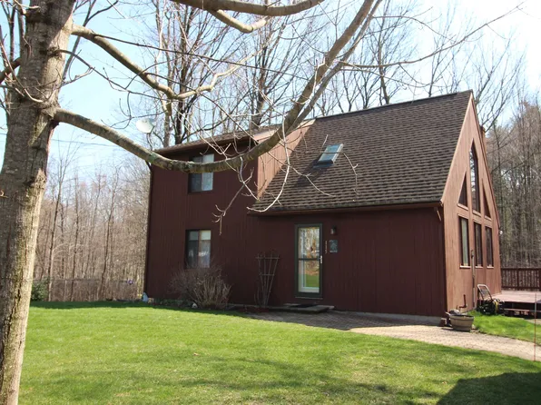 115 Odell Road, Sandown, NH 03873