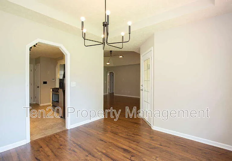 1018 Sugar Mill Dr — Photo 15
