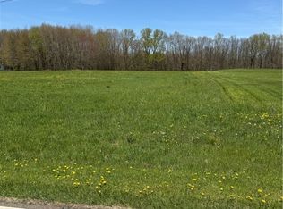 Stoltz Rd, Diamond, OH 44412