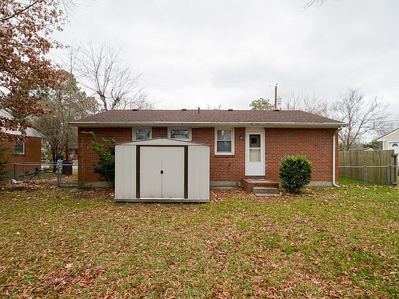 3rd image of 1218 Cleona Dr