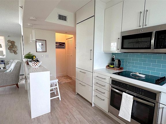 5th image of 5900 Collins Ave APT 608