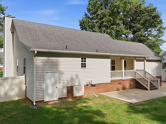 4th image of 1691 Deerwalk Drive
