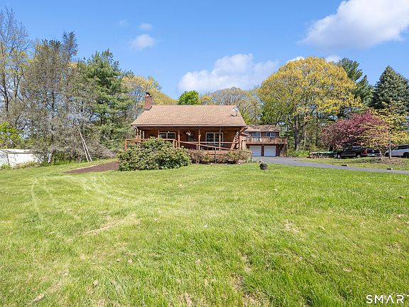 2nd image of 622 Chestnut Ridge Road