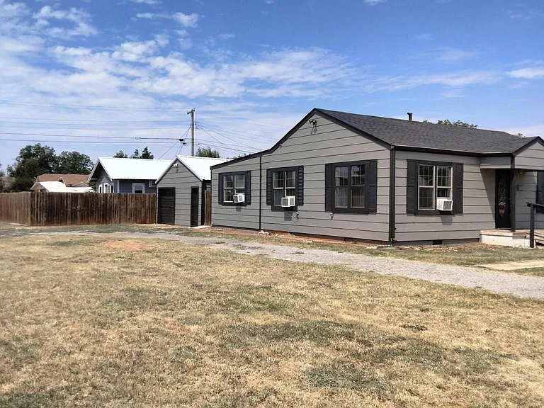601 N Julian St — Photo 12