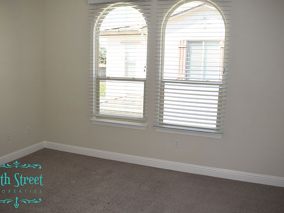 5th image of 2509 Villa Terrace Ln