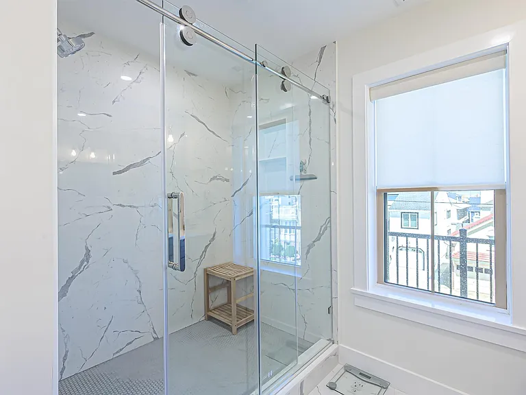 26 S Rosborough Ave — Photo 16