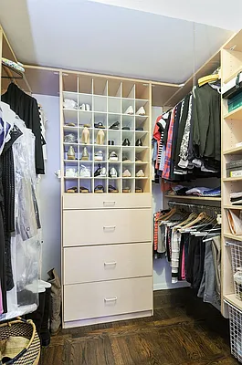 Sold by Corcoran | media 8