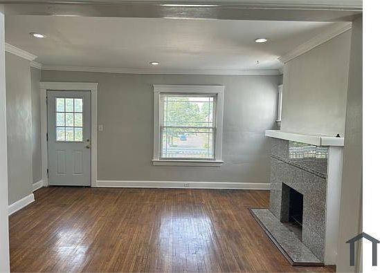 4th image of 1275 Donald Ave #2