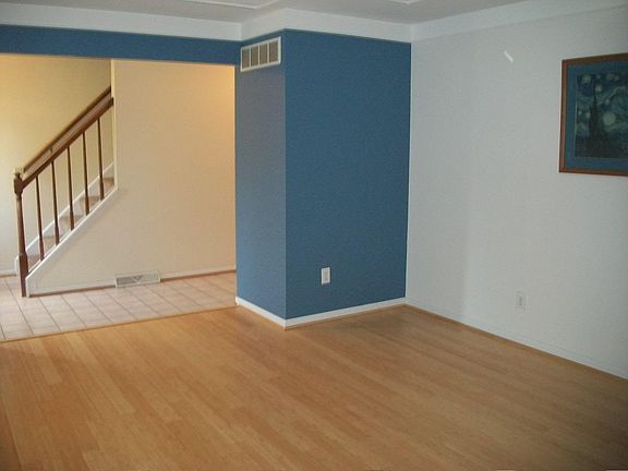 5th image of 10555 Wellingwood Ct