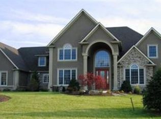 3620 Manor Dr, Bethlehem Township, PA 18020