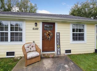 6149 Waldon Rd, Clarkston, MI 48346