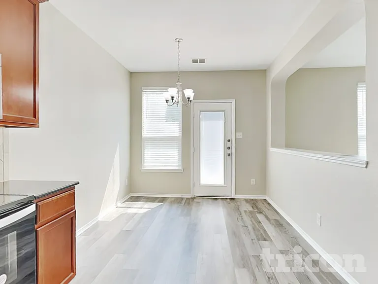 4534 Olympus Bay — Photo 5