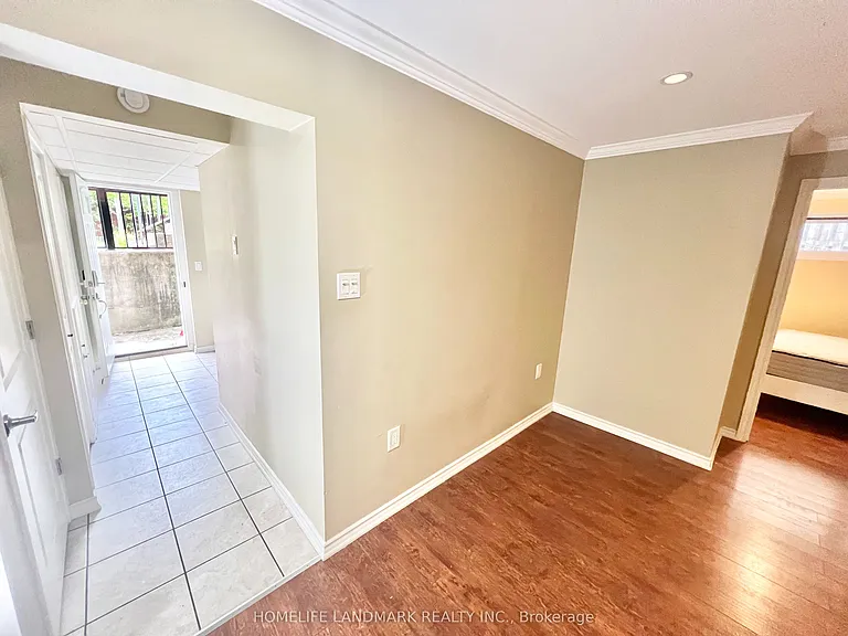159 Cocksfield Ave — Photo 7