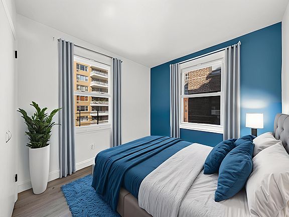5th image of 50 E 8th St APT 5X