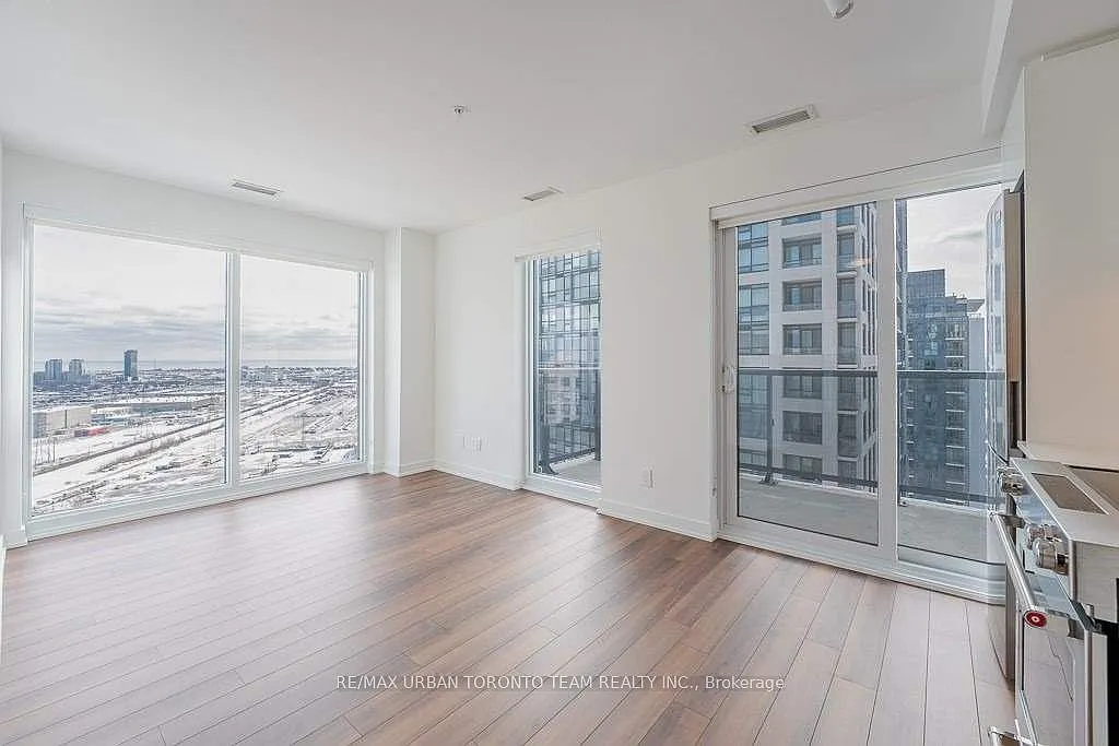 2 bed, $2,300 — Photo 1