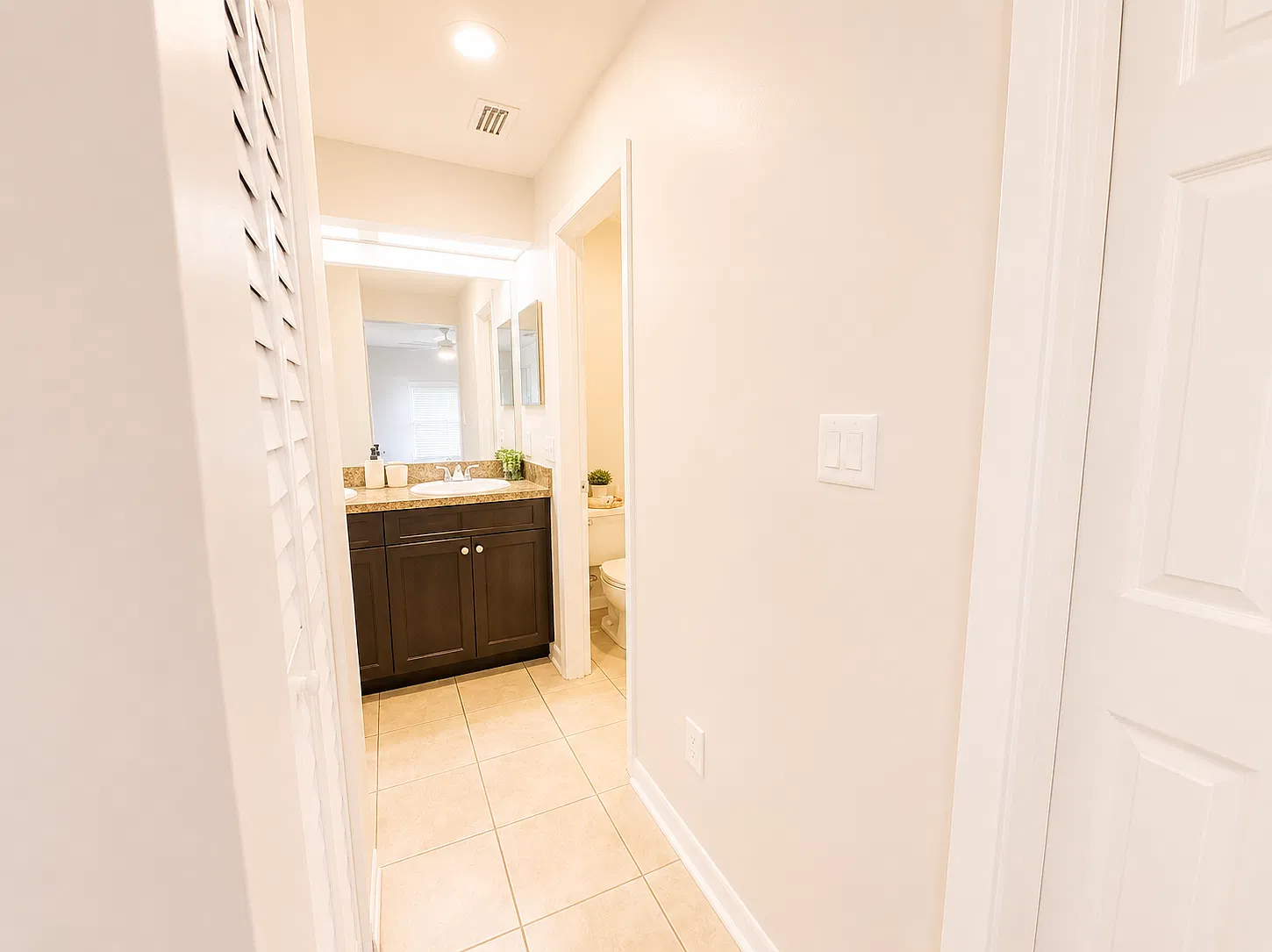 2 bed, 110 sqft, $1,900 — Photo 4
