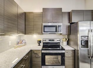 8353 Lake Dr #0, Miami, FL 33166