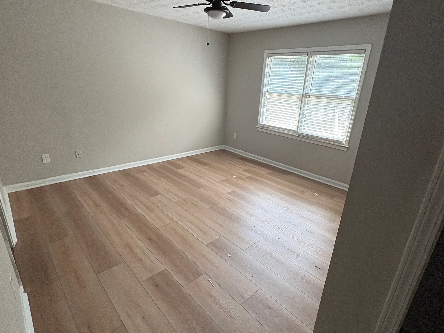 2 bed, 2.5 bath, 1216 sqft, $1,595 — Photo 4