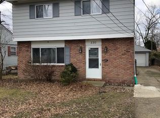 230 Courtland Blvd, Eastlake, OH