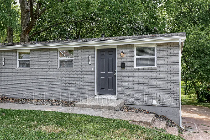1 bed, 1.0 bath, $925 — Photo 1