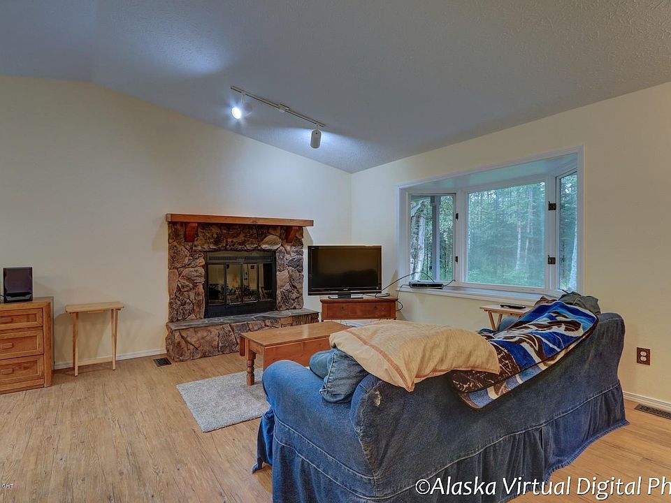 1st image of 4040 S Discovery Bay Dr