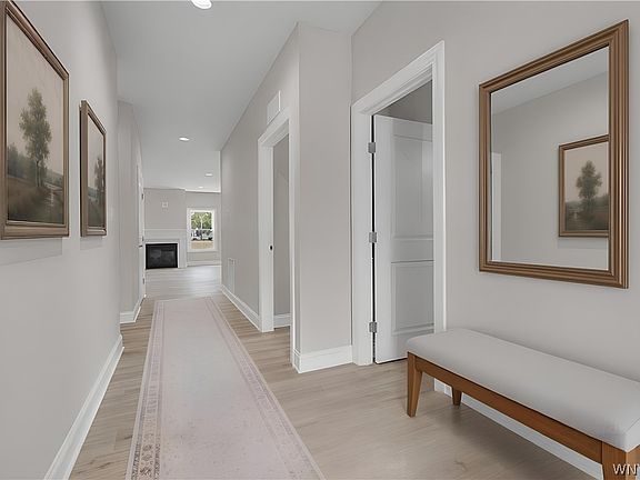 3rd image of 74 Eagleview Dr