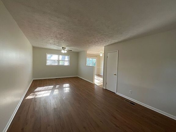 3rd image of 2501 Celina Ct