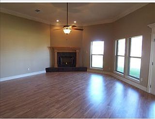3rd image of 1188 Kade Blvd