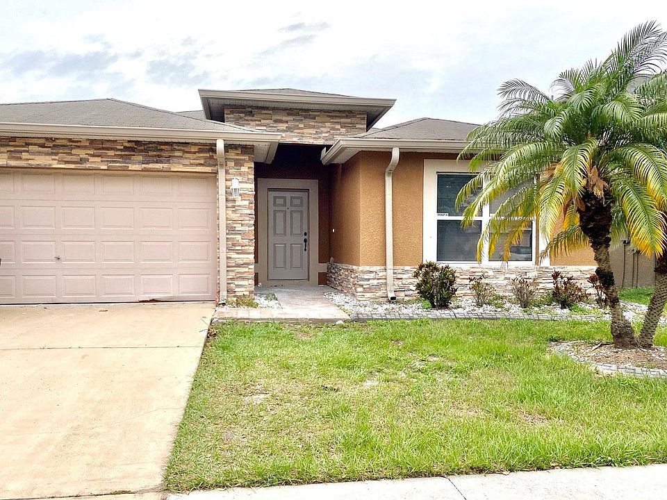 1st image of 12927 Bridleford Dr