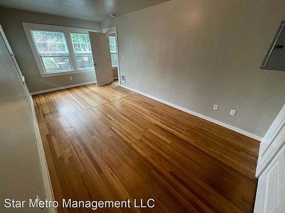 5th image of 2108 NE 13th Ave Unit 2