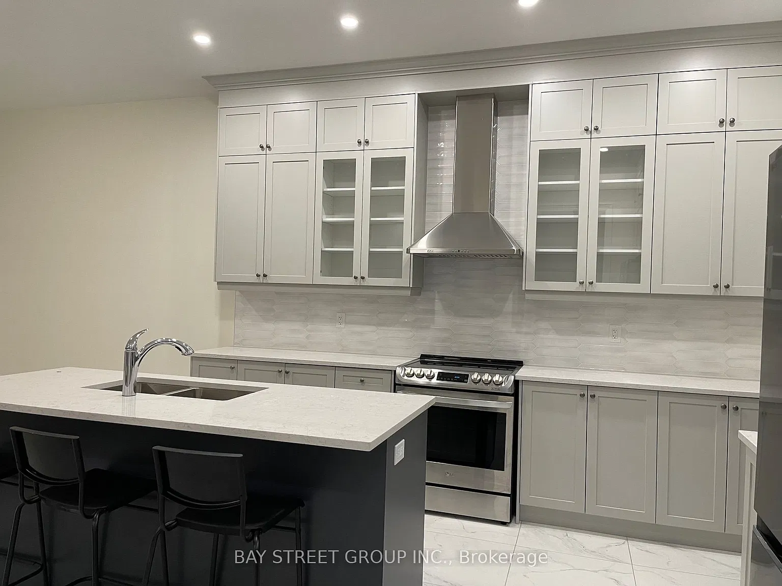 1 bed, $1,130 — Photo 4