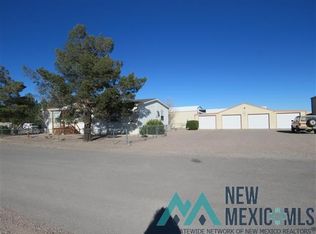 403 Cactus Rd, Elephant Butte, NM 87935