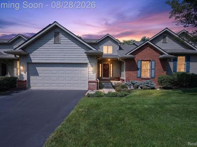 6192 Northridge Hills Dr, Brighton, MI, 48116