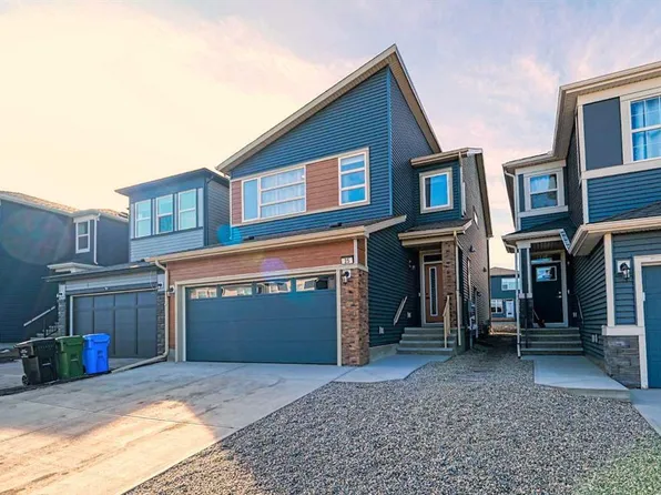 25 NE Belmont Grn SW, Calgary, AB T2X 5E3
