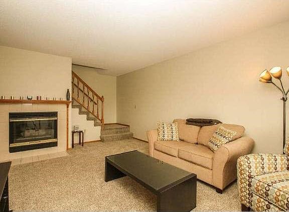 5th image of 5420 Orleans Lane N