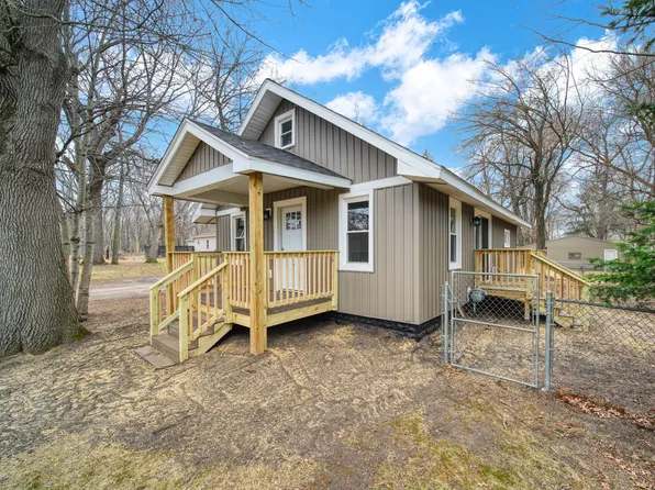 3227 Matthews St, Jackson, MI 49203