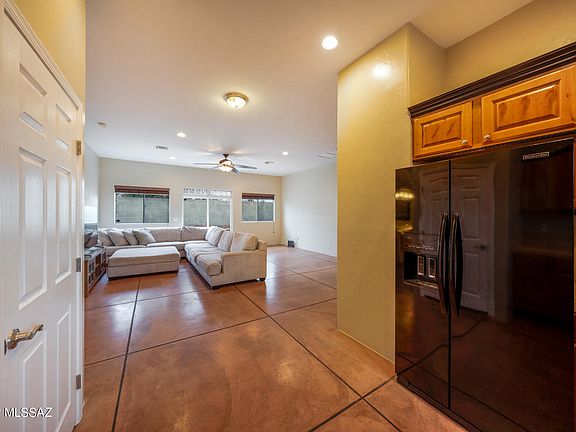 5th image of 7404 E Poinciana Pl