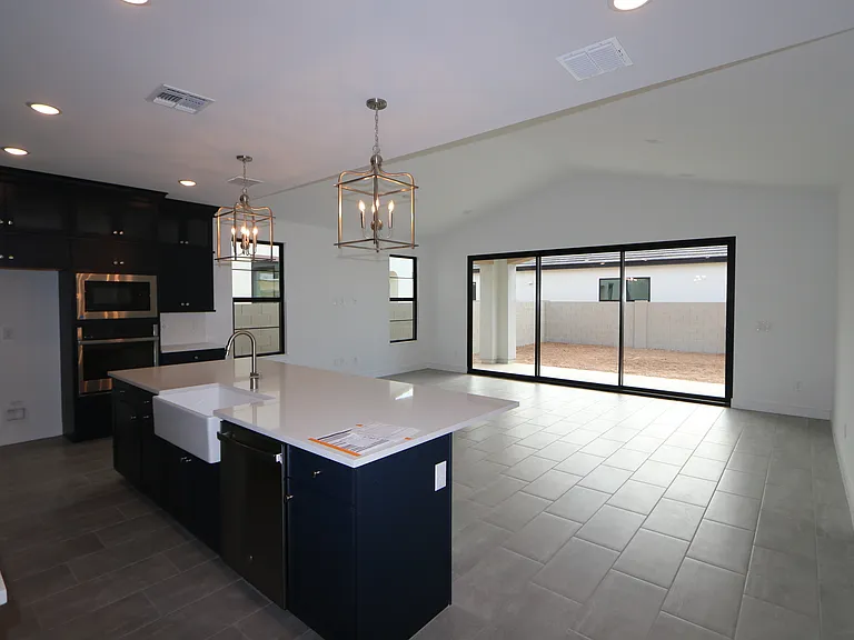 1063 E Zion Way — Photo 13